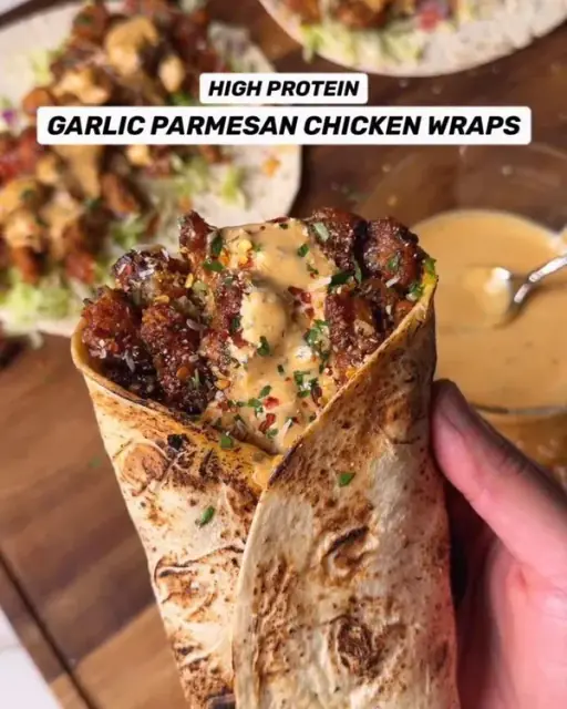 Crispy Garlic Parmesan Chicken Wraps